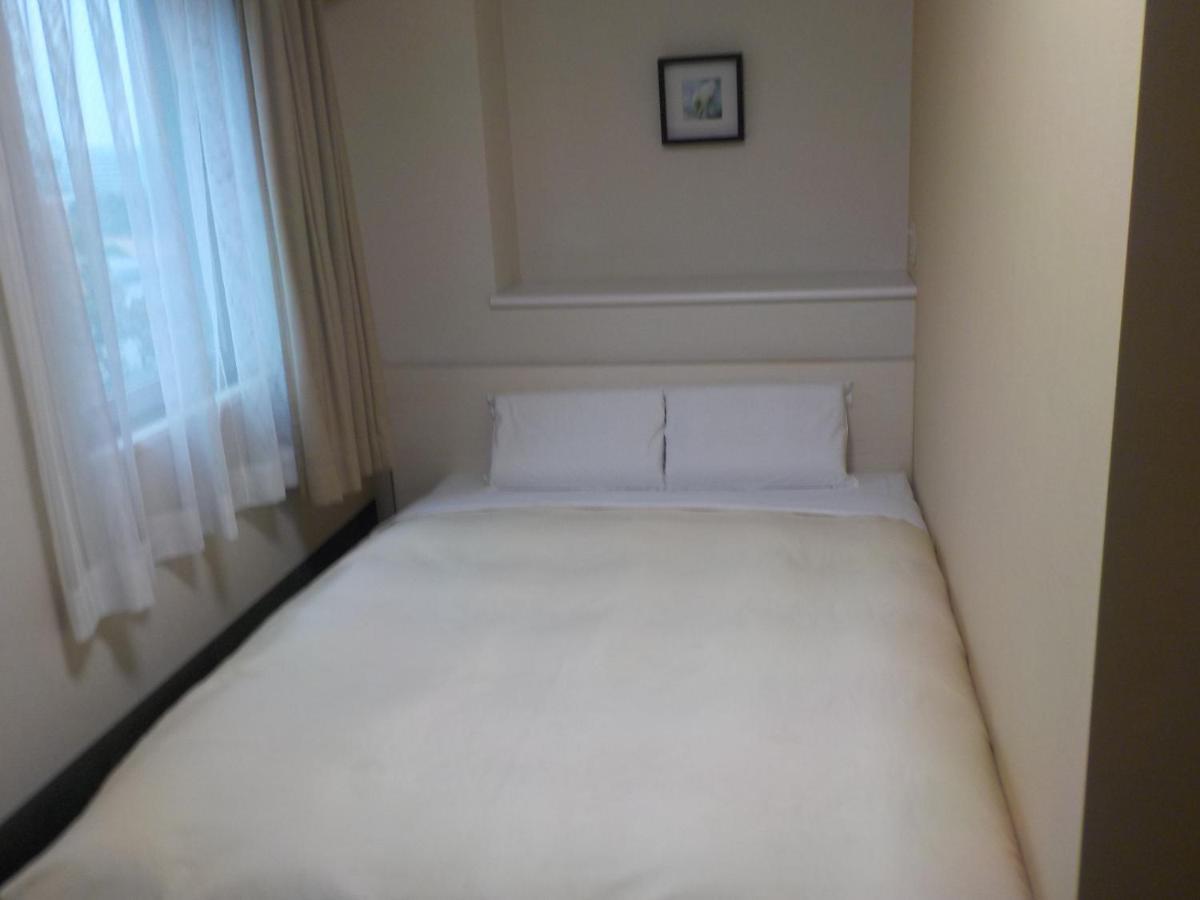 Hotel Crown Hills Katsuta Omotechoten Хитатинака Экстерьер фото