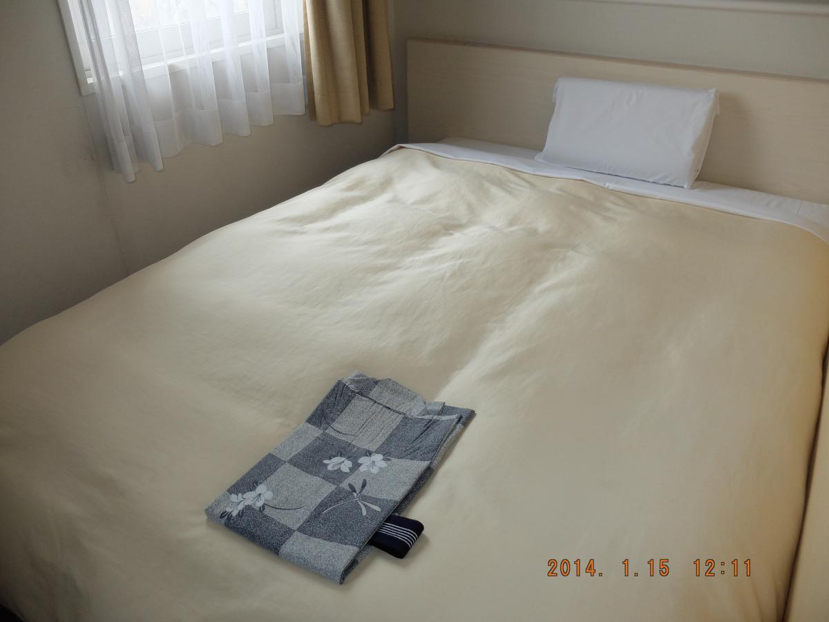 Hotel Crown Hills Katsuta Omotechoten Хитатинака Экстерьер фото