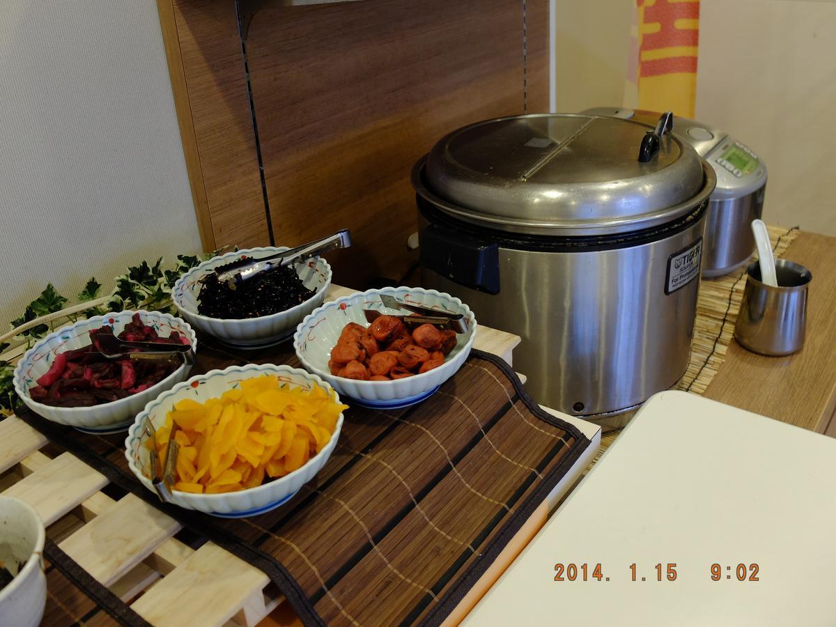 Hotel Crown Hills Katsuta Omotechoten Хитатинака Экстерьер фото